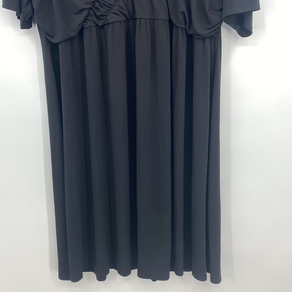 Avenue Midi Dress Women‎ Size 26/28 Plus Black Ruched Detail Flowy Short Sleeve - Picture 3 of 13